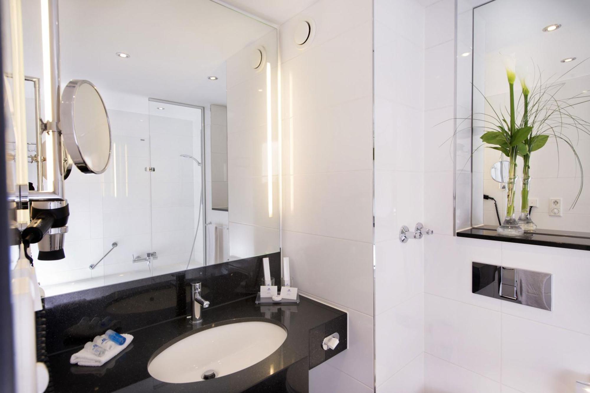 Maritim Hotel Muenchen Ngoại thất bức ảnh