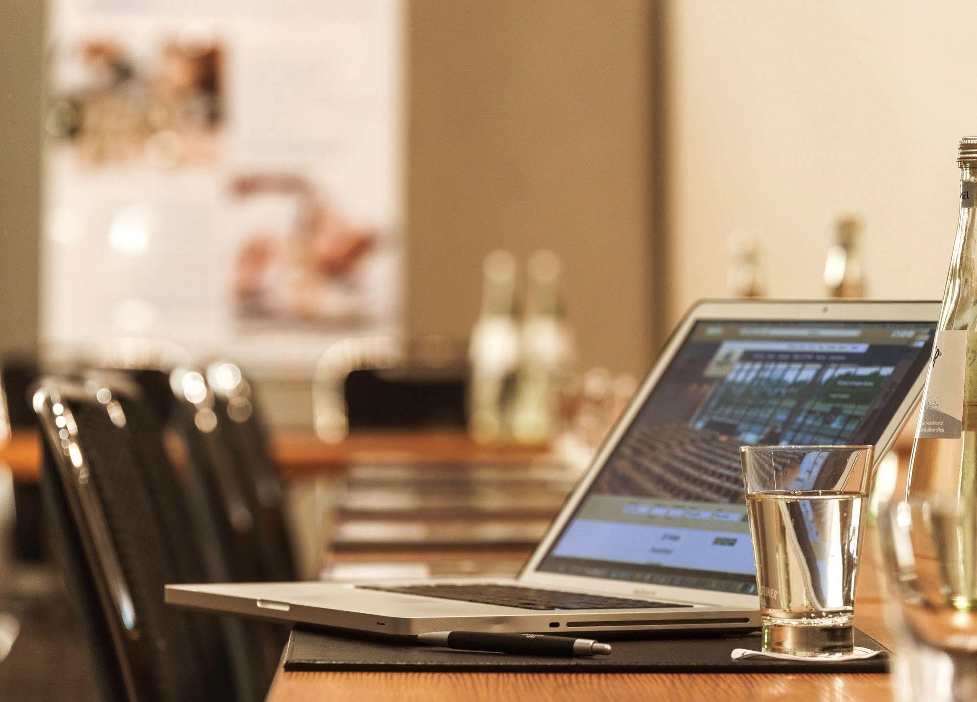 Maritim Hotel Muenchen Ngoại thất bức ảnh