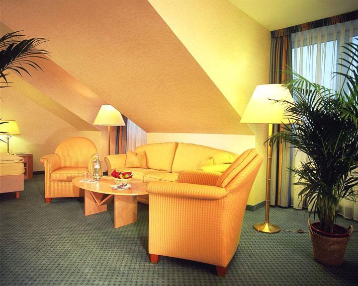 Maritim Hotel Muenchen Ngoại thất bức ảnh